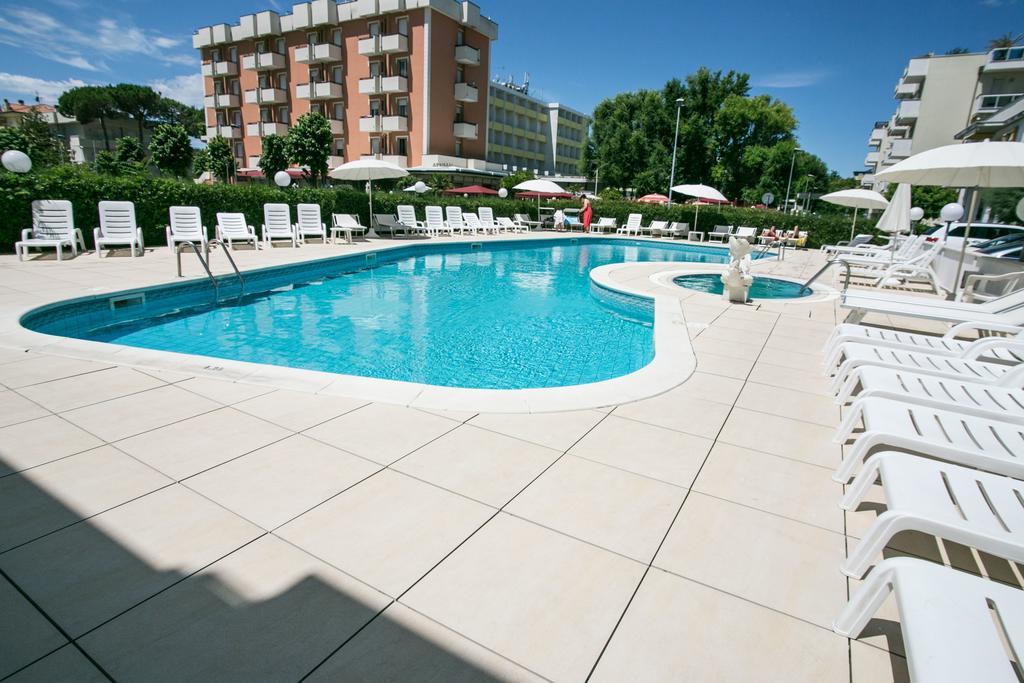 Park Hotel Serena Viserbella di Rimini Esterno foto