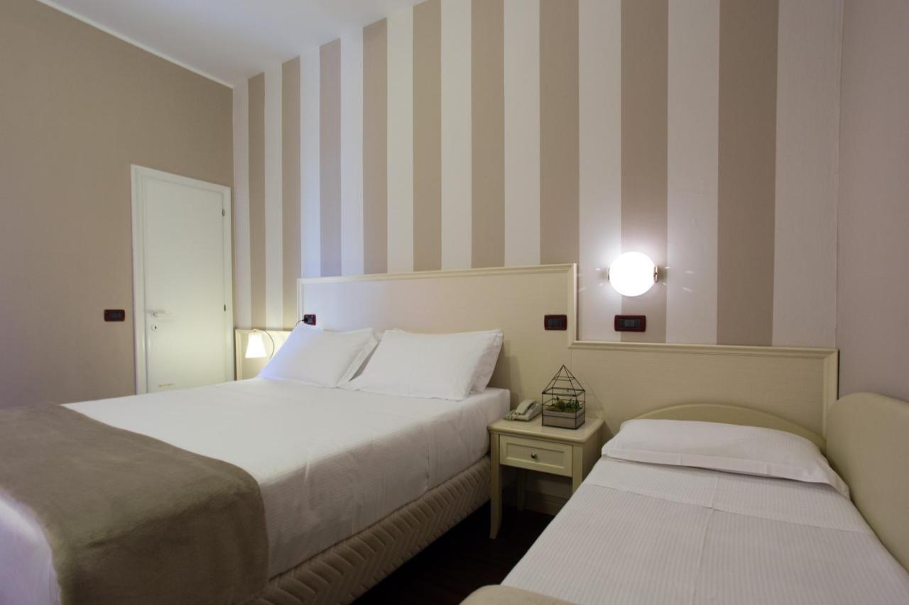 Park Hotel Serena Viserbella di Rimini Esterno foto