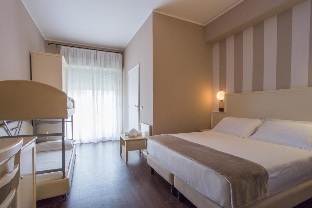 Park Hotel Serena Viserbella di Rimini Esterno foto